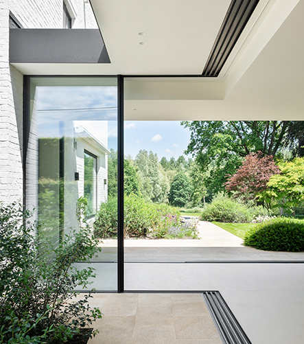 Functioneel hertekenen en esthetisch verenigen van de woning in Bierbeek